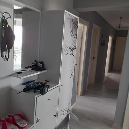 Apartment Lara